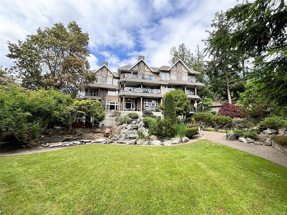 1st image of 2326 Harbour Rd #206