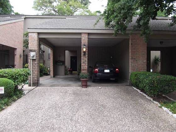 1st image of 9400 Doliver Dr APT 2