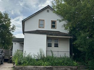 418 6th St W, Ashland, WI 54806