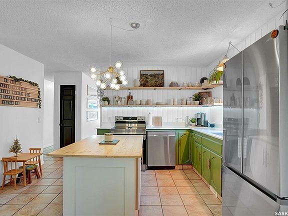 5th image of 2506 E Sures Bay