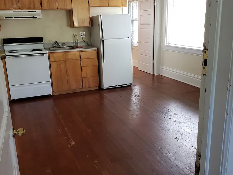 1605 Pearl St #1 — Photo 3