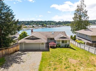 20591 Chief Sealth Dr NE, Indianola, WA 98342