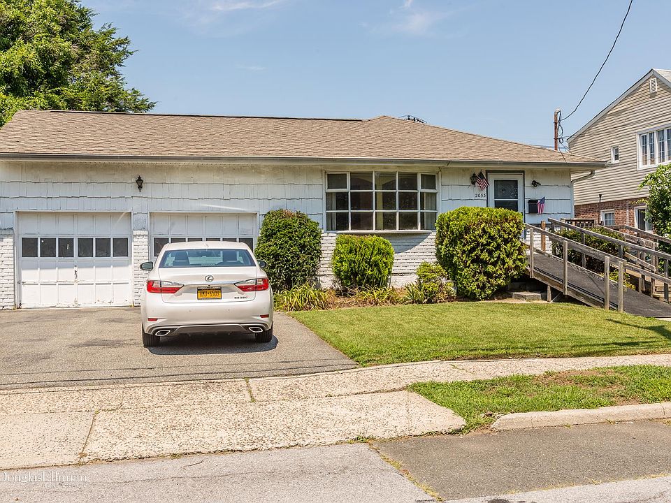1st image of 2053 Narwood Ave