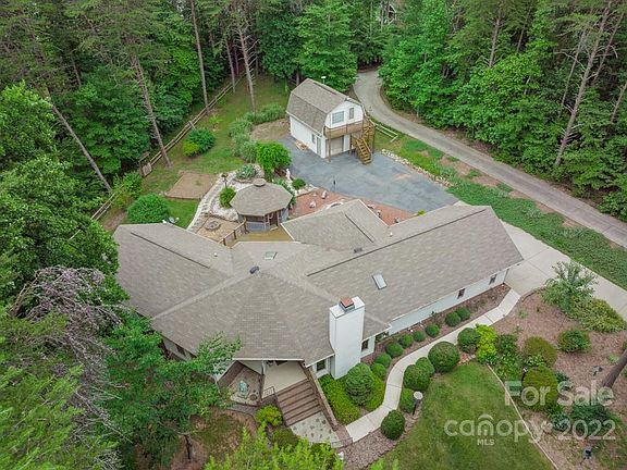 4th image of 116 Sycamore Slope Ln