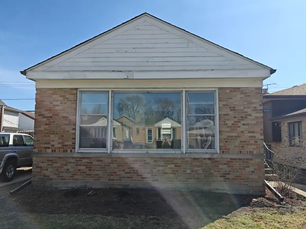 7111 W Farragut Ave, Chicago, IL 60656