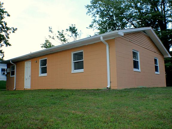 2nd image of 217 Gravely St