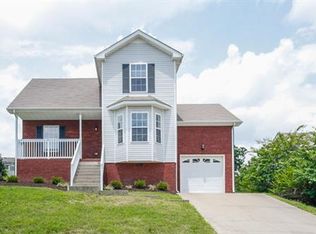 3133 Brook Hill Dr, Clarksville, TN 37042