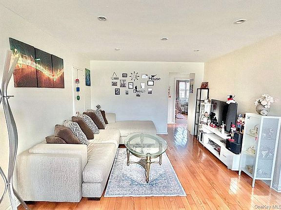 5th image of 150-71 70rd #9A