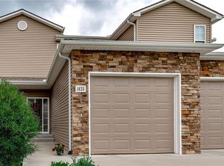 1625 SW Madison St, Lees Summit, MO 64081