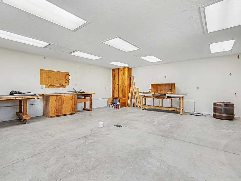 11875 W Hidden Valley Rim Rd — Photo 28
