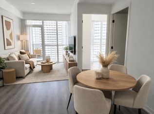 28 Interchange Way #3903, Vaughan, ON L4K 5C3
