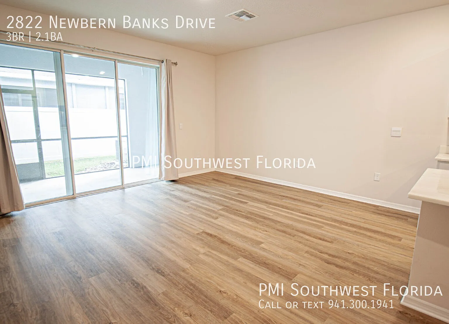 3BR/2BA Home Offering Space, Privacy & Convenience Pets Welcome! — Photo 4