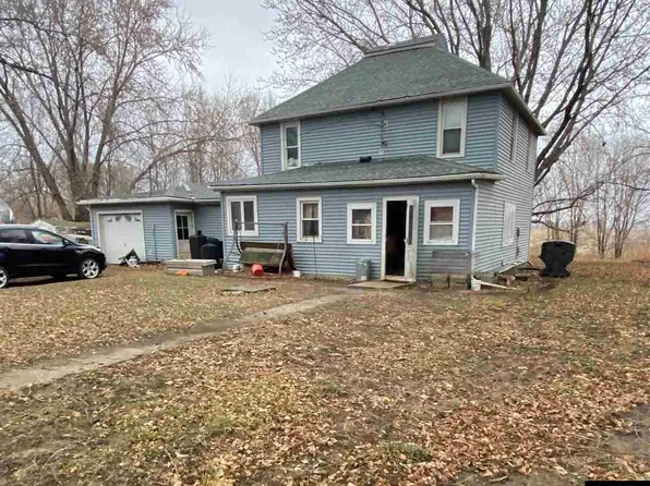 79349 330th St, Madelia, MN 56062