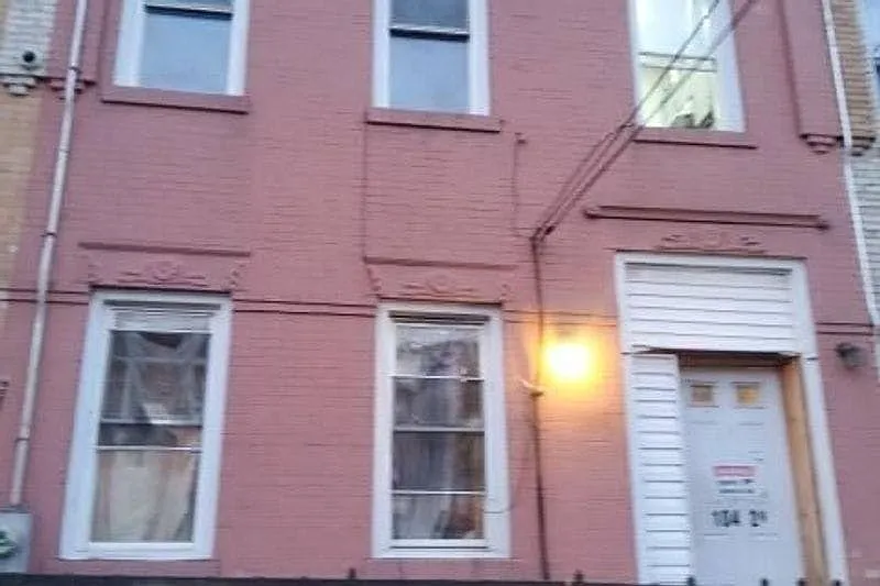 10429 164th St photo 1