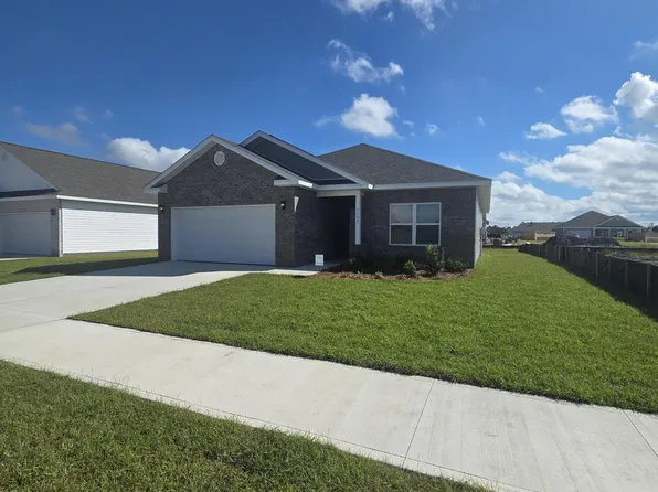 3182 Sawgrass St, Panama City, FL 32404