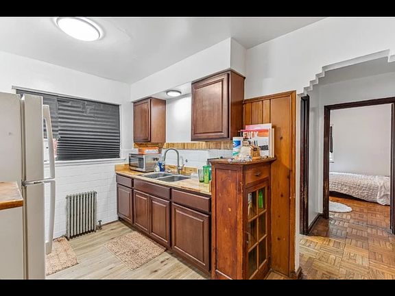 3rd image of 3916 Vine St Unit 1