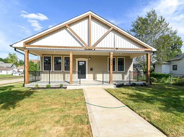 1008 S 8th St, Noblesville, IN 46060