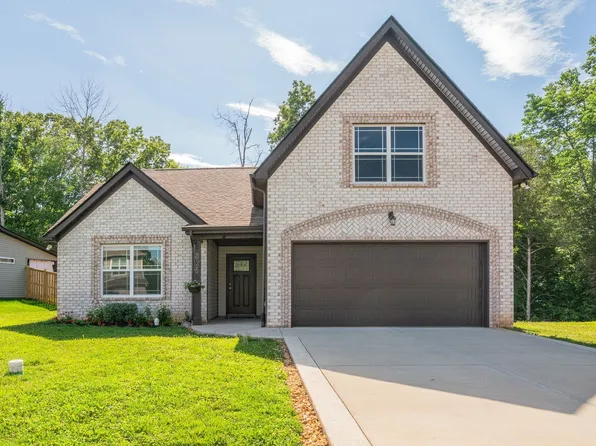 826 Cedar Ln, Springfield, TN 37172