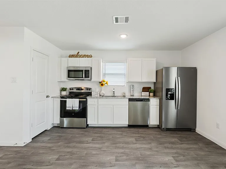 16462 Valerie Marie Pl — Photo 4