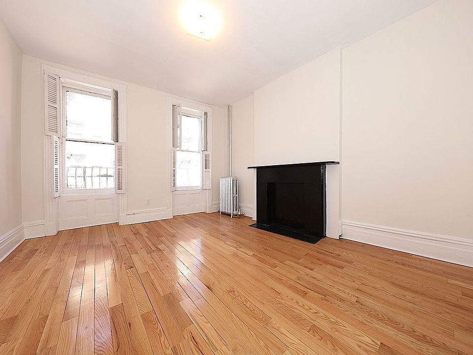1st image of 268 W 12th St #E3