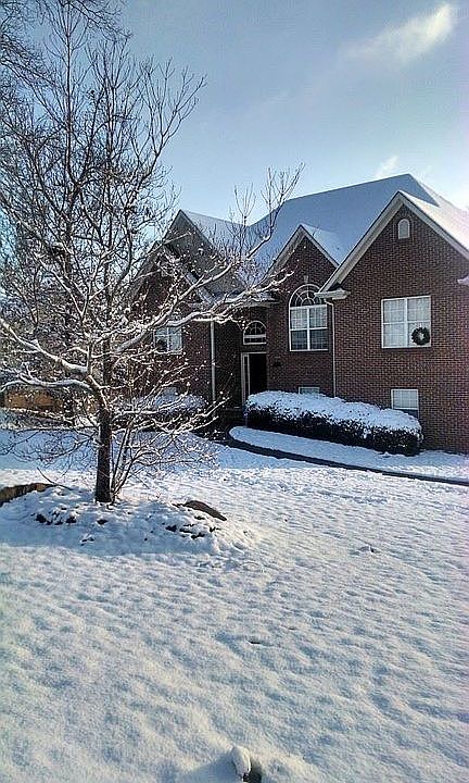 2nd image of 45 Black Oak Ln
