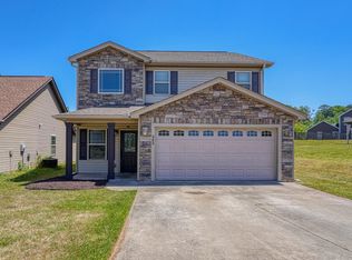 343 Robin Helton Dr, Boiling Springs, SC 29316
