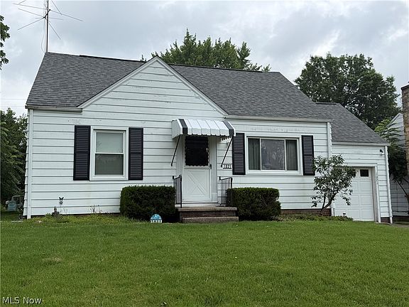 2nd image of 1021 W College Rd