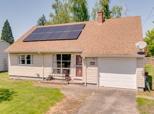 340 E Jersey St, Gladstone, OR 97027