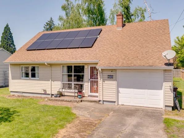340 E Jersey St, Gladstone, OR 97027