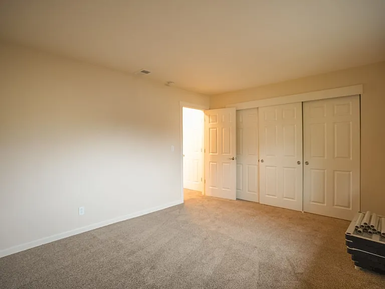 1130-1136 Laurel St — Photo 13