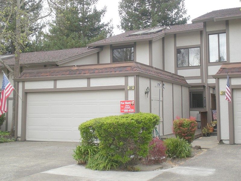 1st image of Marylyn Cir