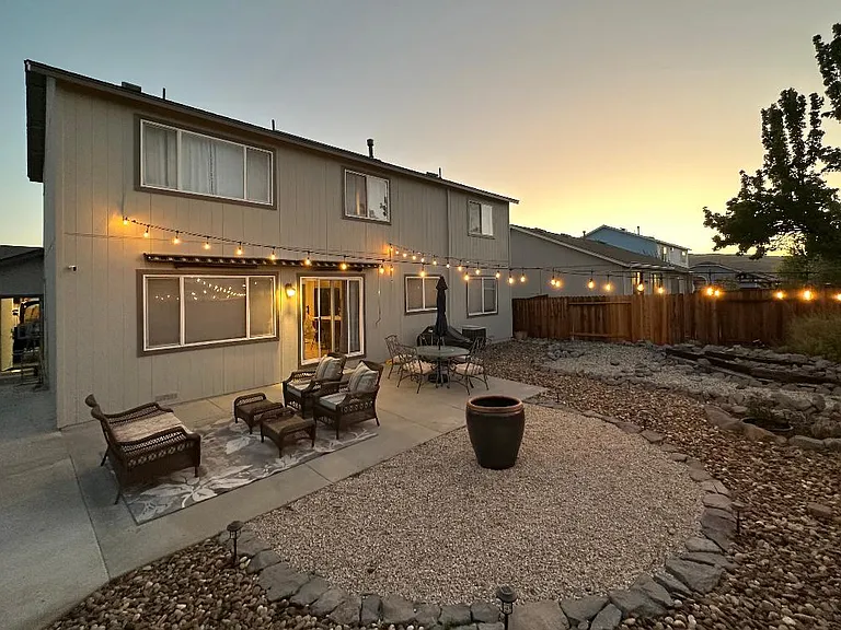 Loma Verde Dr — Photo 26