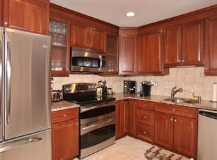 342 Pond Ct, Township Of Washington, NJ 07676