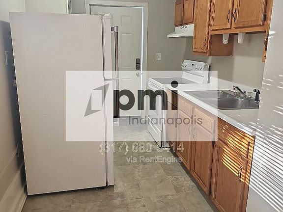 2nd image of 1902 Rosemont Ave #A