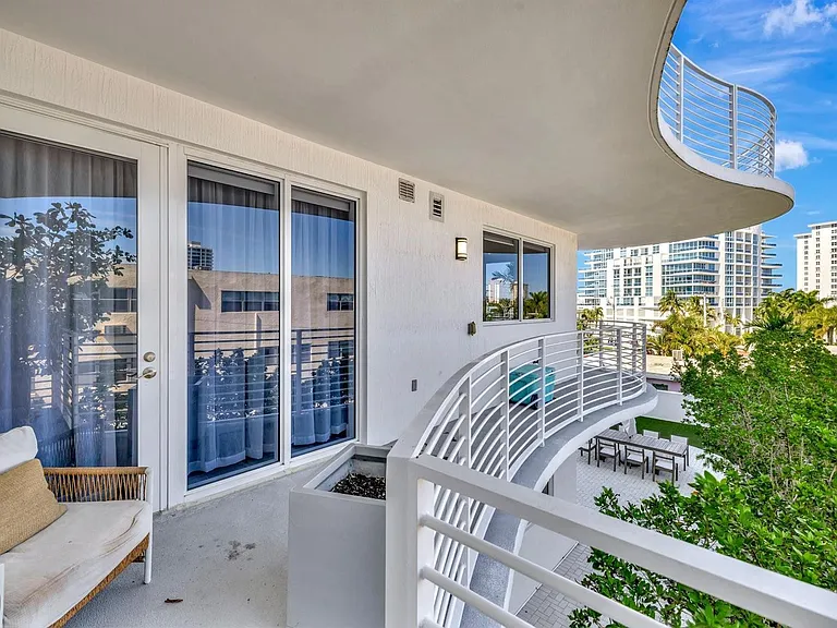 612 Bayshore Dr #301 — Photo 44