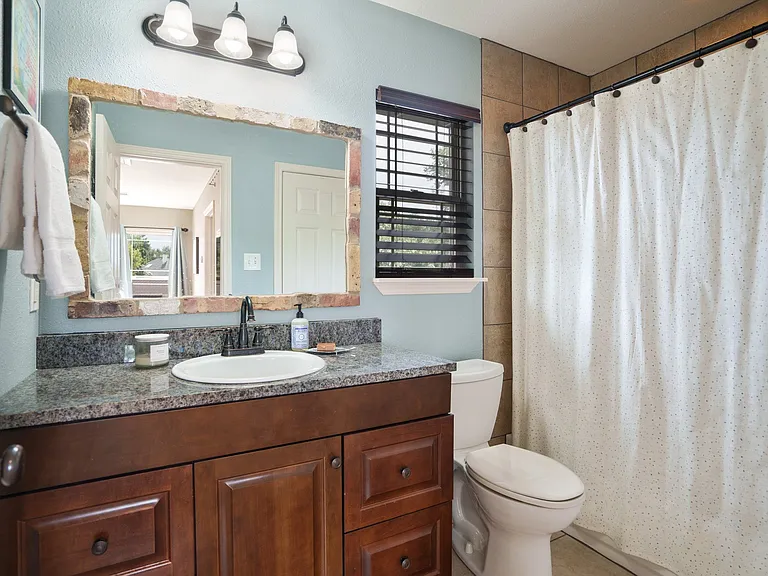 6423 Redpine Rd — Photo 30