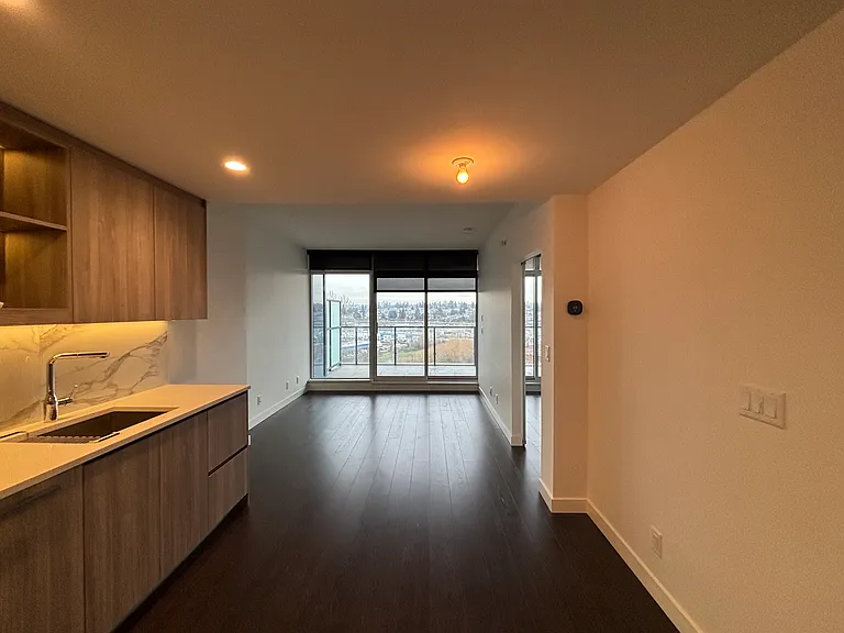 4890 Lougheed Hwy #401 — Photo 6