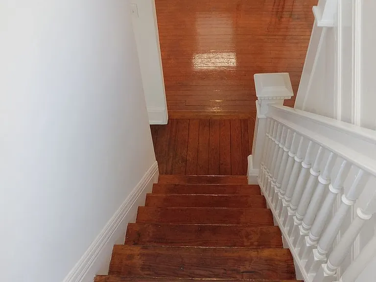 1000 S Broad St — Photo 14