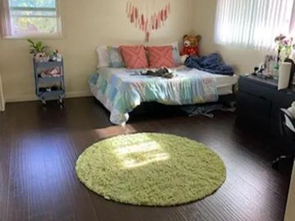 3570 Valencia Hill Dr, Riverside, CA 92507