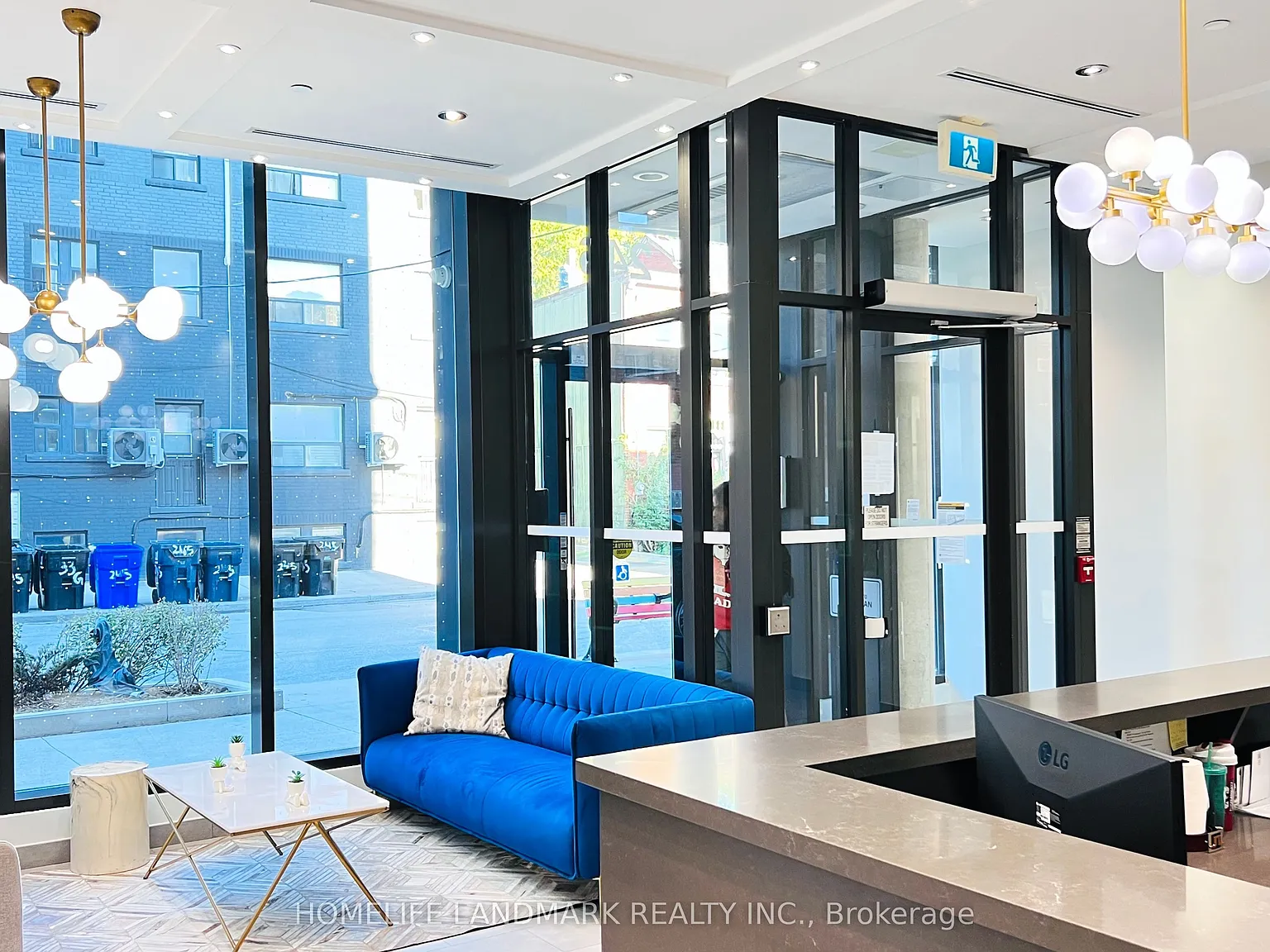 1 bed, $2,400 — Photo 3