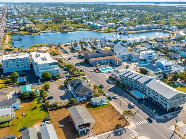 200 Lake Park Blvd S #A-6, Carolina Beach, NC 28428