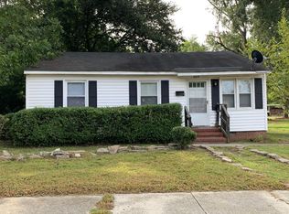 609 Martin Luther King Dr, Tarboro, NC 27886