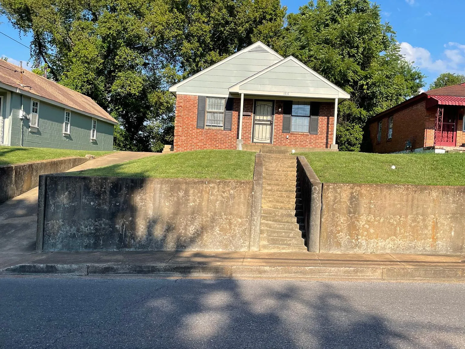 1816 Cincinnati Rd — Photo 4