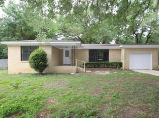 4639 Santa Rosa Dr, Pace, FL 32571