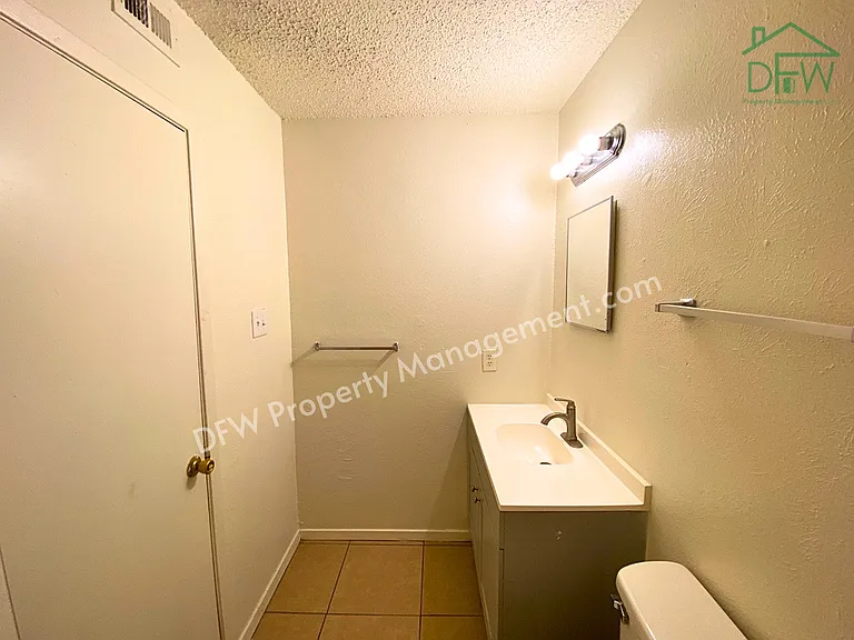 219 Fry St #1 — Photo 9
