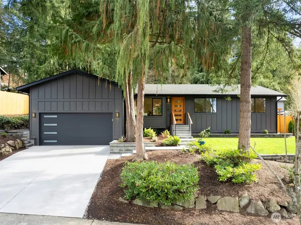 8920 168th Avenue NE, Redmond, WA 98052