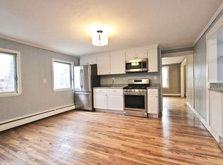 87 Franklin St FLOOR 2, Stoneham, MA 02180