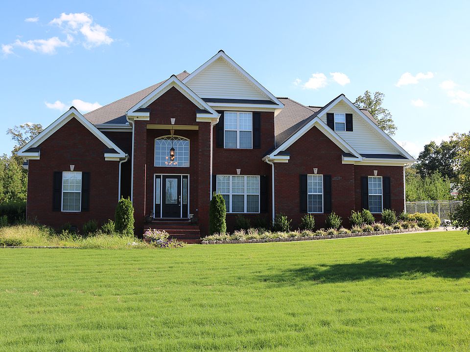 Grand, beautiful curb appeal
