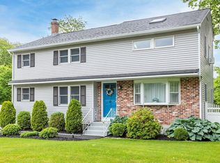 4 King Street Ext, Wilmington, MA 01887