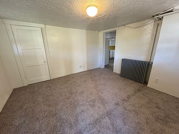 5th image of 321 N Main St #Basement
